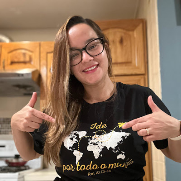 Meet your Posher, Josiane - Picture 1 of 1